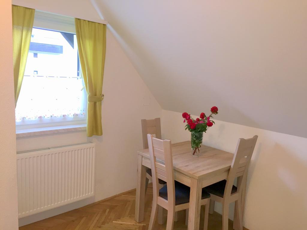 קרנייסקה גורה Apartmaji In Sobe Tina מראה חיצוני תמונה