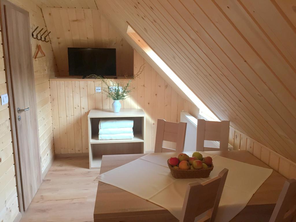קרנייסקה גורה Apartmaji In Sobe Tina מראה חיצוני תמונה