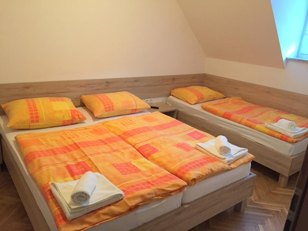 קרנייסקה גורה Apartmaji In Sobe Tina מראה חיצוני תמונה