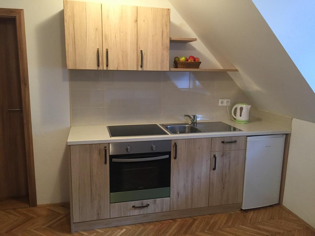 קרנייסקה גורה Apartmaji In Sobe Tina מראה חיצוני תמונה