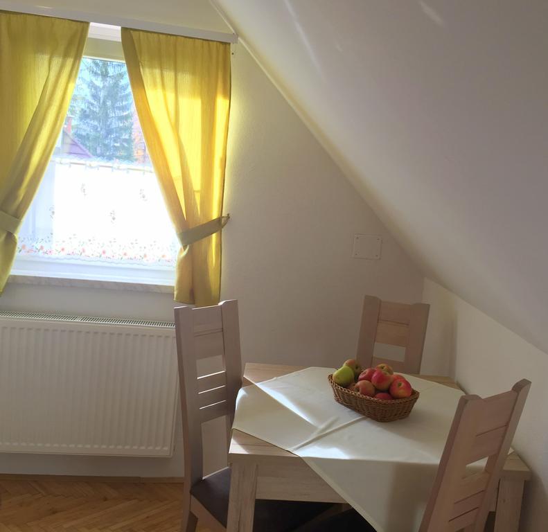 קרנייסקה גורה Apartmaji In Sobe Tina מראה חיצוני תמונה