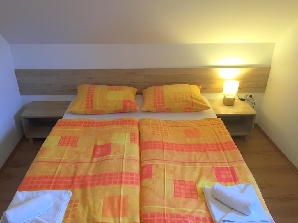 קרנייסקה גורה Apartmaji In Sobe Tina מראה חיצוני תמונה