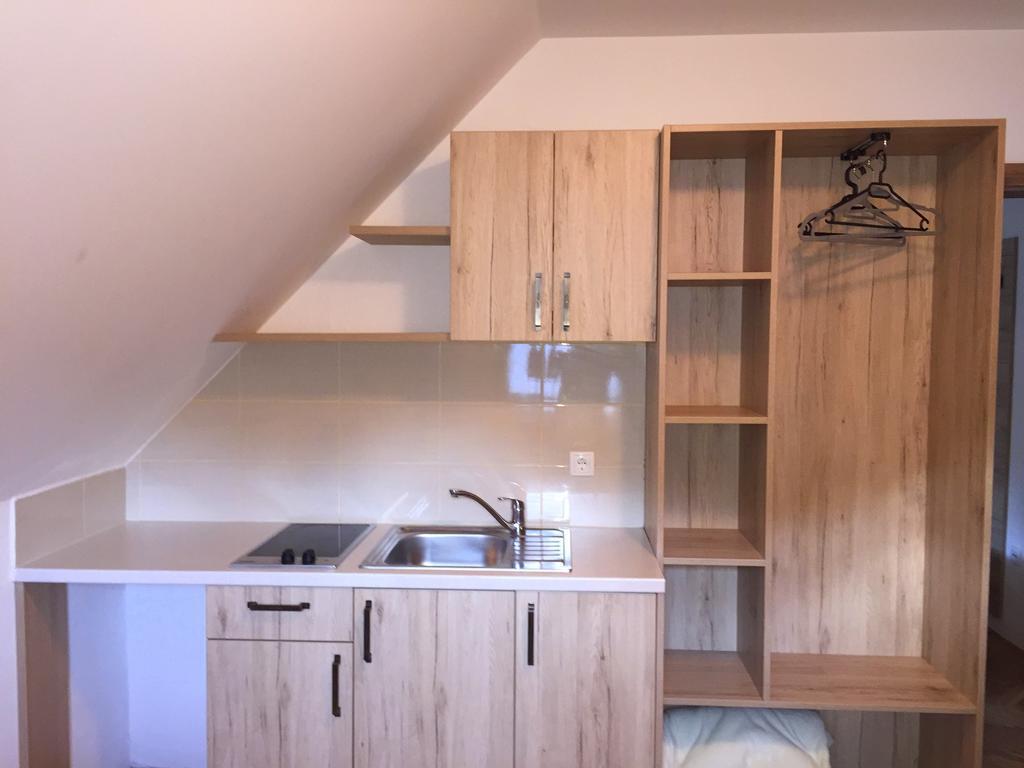 קרנייסקה גורה Apartmaji In Sobe Tina מראה חיצוני תמונה